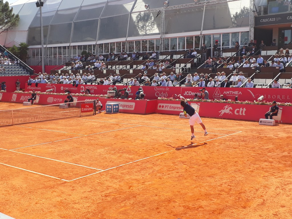 5º dia do Millennium Estoril Open: João Domingues morre na praia a que Gastão Elias nunca&nbsp;chegou