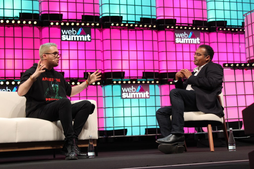 A evolução da tecnologia no desporto, a preocupação com o plástico e vários prémios atribuídos no segundo dia da Web Summit&nbsp;2018