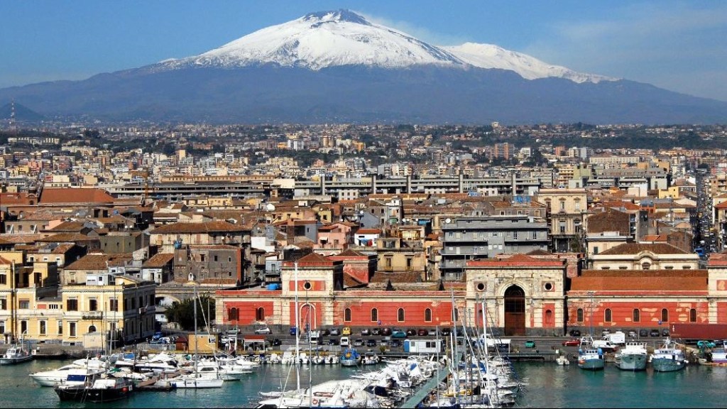 Catânia: vulcânica e&nbsp;diversa