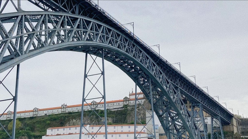 Além do centro do&nbsp;Porto