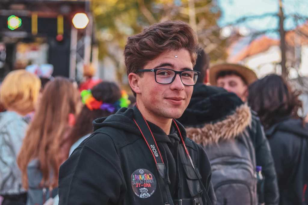 Rodrigo Soares: “um sorriso por uma&nbsp;foto”.