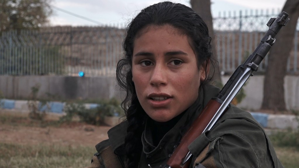 Entre Armas e Tradição: Os Limites da Emancipação em The Other Side of the&nbsp;River